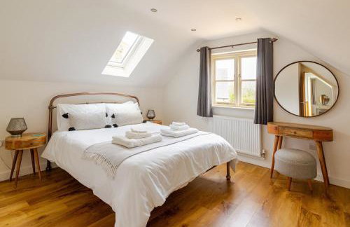 Idyllic village, gateway to the Cotswolds, nr pub - Photo 28