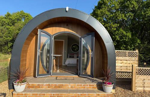 Luxury Glamping Pods with private Hot Tubs - Dog Friendly - Foto 1