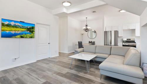 Spacious Private gated modern loft close to Universal Studio and Hollywood - Foto 1