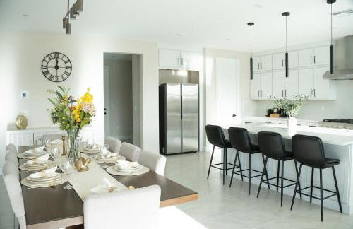 Modern Spacious 6BR Villa with Game Loft 5 Min to Strip, Stadium & Shopping! - Foto 5