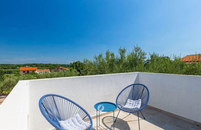 Adorable Home With Private Garden and Bubble Bath - Foto 34