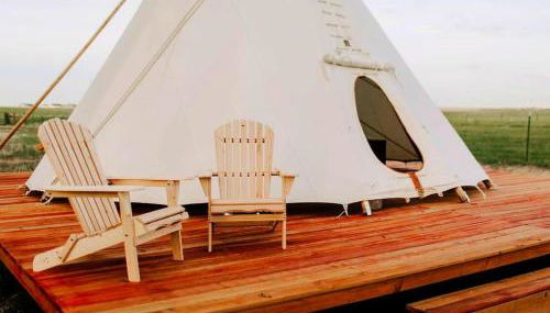 Cozy and Authentic Tipi Rental on Working Horse Ranch near Denver, Colorado - Foto 2