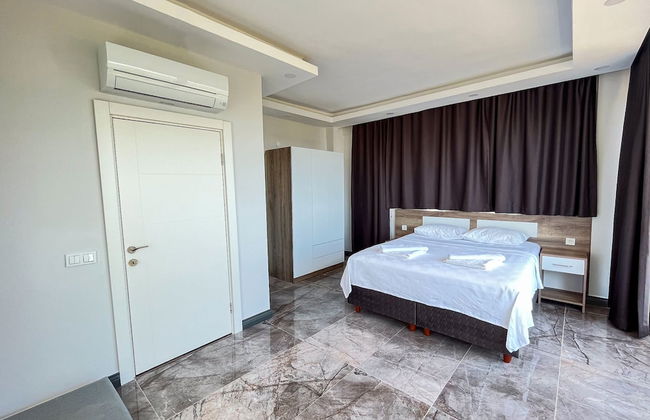 Villa With Private Pool Garden - All Rooms w AC - Foto 12