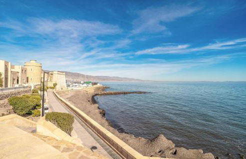 Beautiful Apartment In Roquetas De Mar - Foto 10