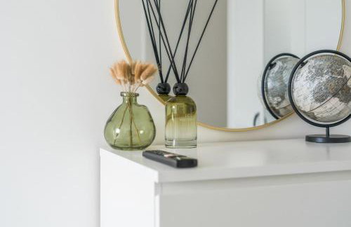 Luxury Penthouse Wembley Stadium Sleeps 10 and Parking - Foto 18