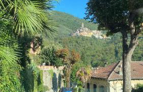 Iconic Italian Townhouse w Rooftop Terrace & Mountain View, Pigna - Foto 40