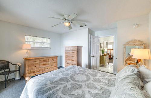 Water Access and Beach Area Crooked Lake Escape - Foto 15