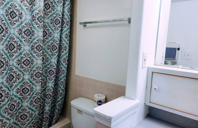 Amazing Clean Large Parking Long Term Avail - Foto 28