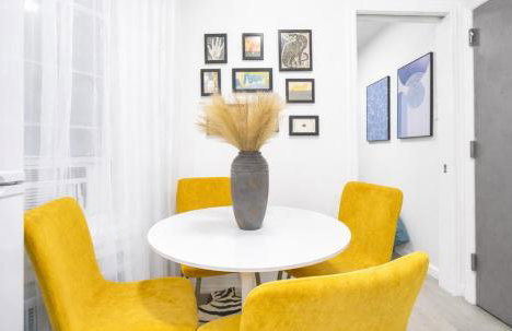 Cozy Central Units in Prime Location - Foto 29