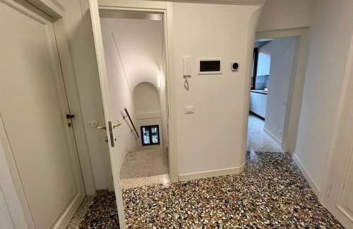 Splendid “True Venice Apartment” overlooking water - Foto 6