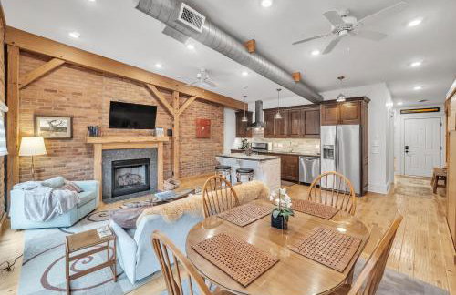 Moore on Main - Foto 7