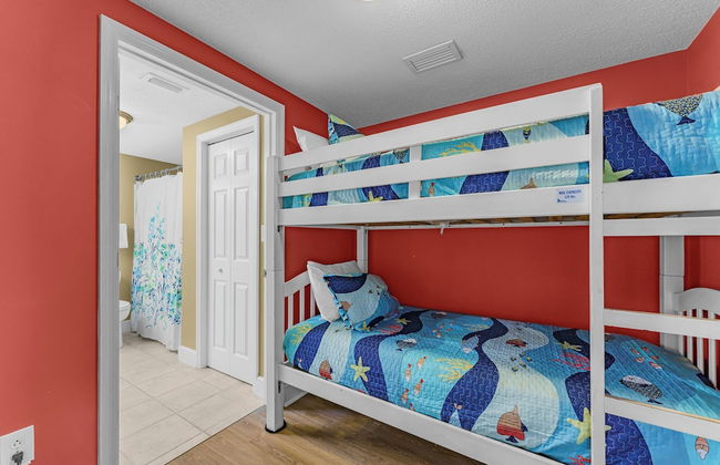 Majestic Beach Resort by Book That Condo - Foto 26