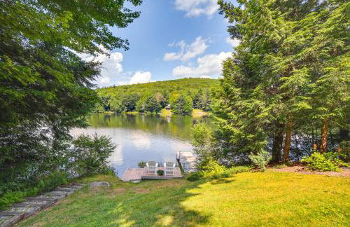Breathtaking Newbury Cottage with Deck on Chalk Pond - Foto 22