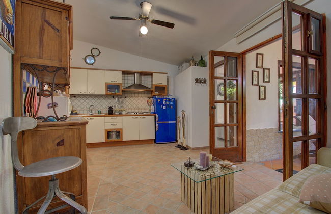 Lacco Cottage - Foto 9