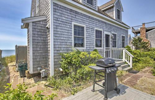 Oceanfront Gem with Sunroom and Fireplace in Cape Cod - Foto 31
