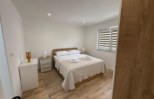 Viola Metković - Foto 1