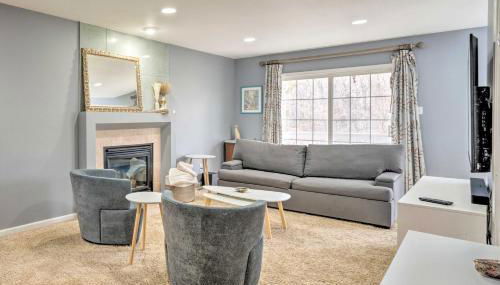 Immaculate Family Townhome - Walk to Beach! - Foto 4