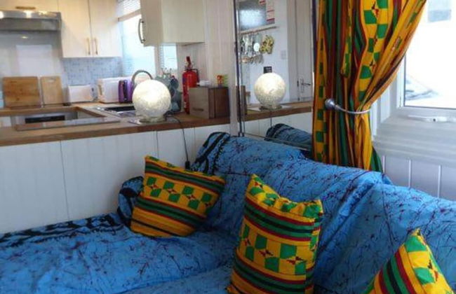 Dog Friendly Bed & Bowl Beach Chalet - Foto 8