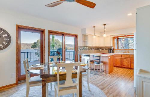 Dock and Views Waterfront Home in Wabasha! - Foto 6