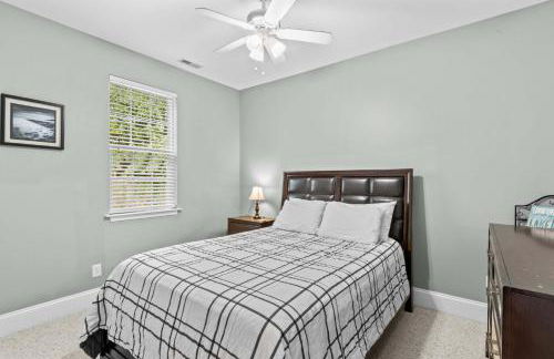 Castaway Cove -Lake Norman Waterfront Home with Private Dock - Foto 20