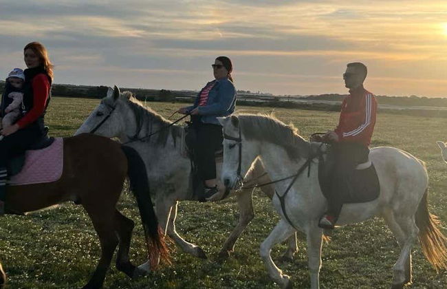 Horseback Riding Tour in Coto de la Isleta - Foto 1