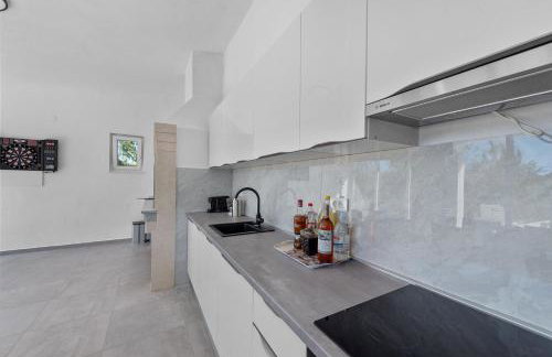 Villa Almas with swimming pool, tennis court, sauna, gym, grill house - Foto 12