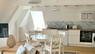 Charmant F2 Atypique Coutances centre - Foto 5