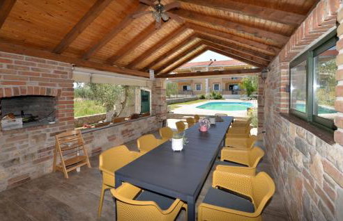 Eight-Bedroom Holiday Home In Pasman - Foto 2