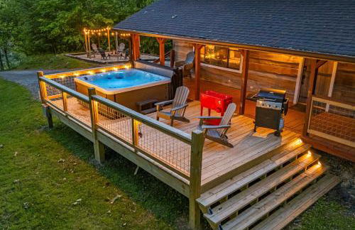 Hot Tub, Game Room and Fire Pit Canton Log Cabin - Foto 32