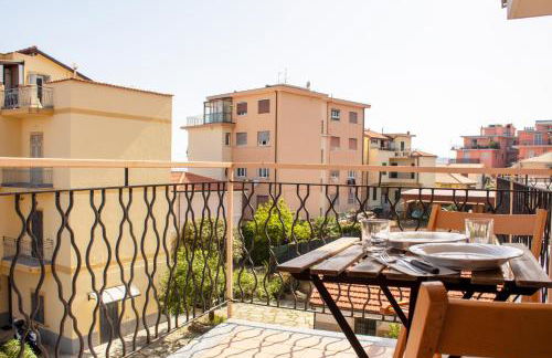 [POSTO AUTO GRATUITO] Relax a 30 metri dal mare - Foto 2