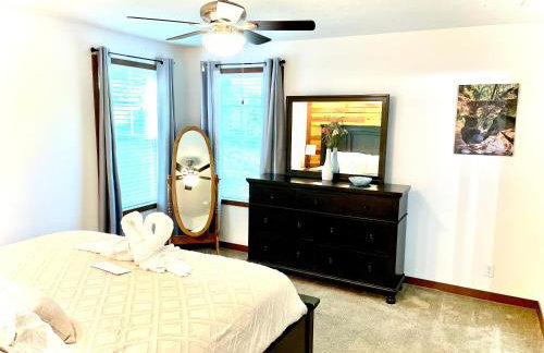 3 Bedroom in Hocking Hills w King Bed Logan Ohio - Foto 12