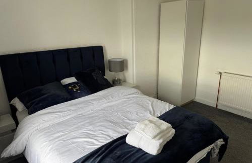 Chic & Cozy 2BR Semi-Detached - Foto 2