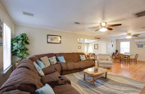 Hot Tub and Boat Ramp! Home on Toledo Bend Reservoir - Photo 10