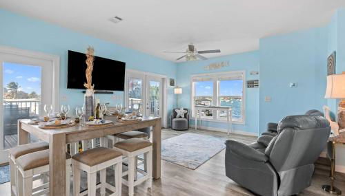 Mermaid Manor Waterfront Haven w Hot Tub Dock - Foto 4