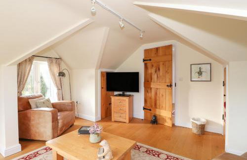 Highbeck Cottage - Photo 2