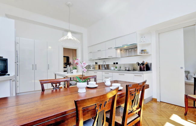 JOIVY The Park Lounge - Photo 19