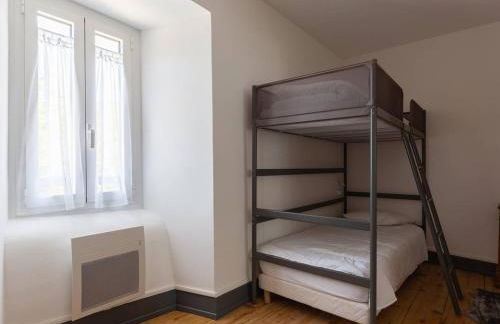 Maison rénovée 12 pers proche Loudenvielle avec Wifi et animaux admis - FR-1-695-56 - Foto 13