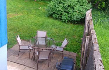 Sprawling Woodland Retreat - Foto 7