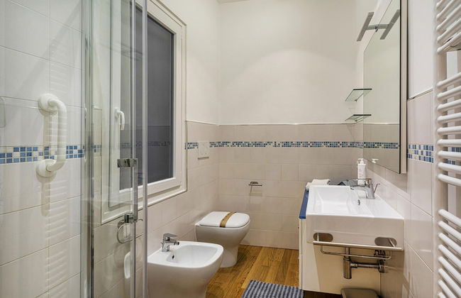 Light Apartment in Albaro - Photo 13