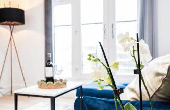 The Kingsmead Loft - Stylish 1BR Top Floor Apt with King or Twin Beds & Free Secure Underground Parking, Central High Wycombe HP13, Sleeps 3 - Foto 18