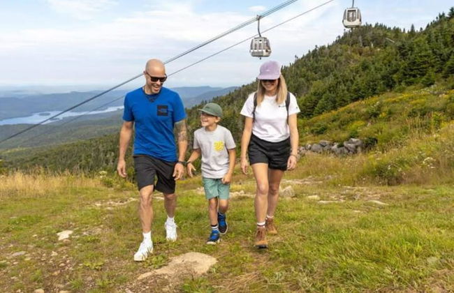 3BR Lakeside Penthouse Retreat - Photo 45