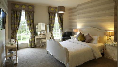 Singleton Lodge Country House Hotel - Foto 2, Garden view