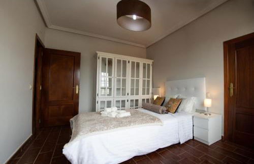 TOLEDO ENCANTADO Piscina y BBQ privada 2,5 km de Puy du Foy - Foto 39