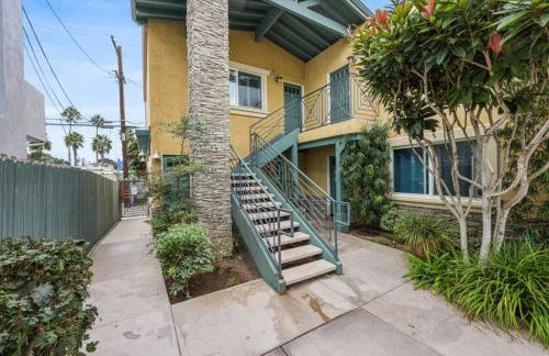 Ocean Beach Pier Condo - Photo 16