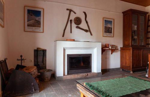 Casa del Ingeniero ,4 Hab 8 Pers 3 Chimeneas con horno,alberca - Foto 4