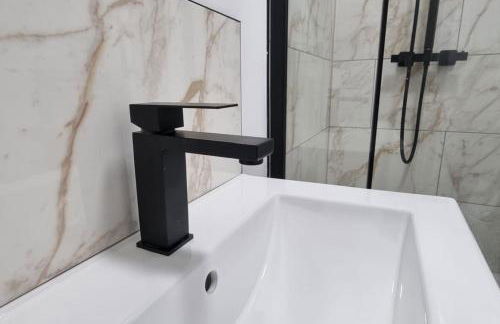 Tower House Apartments - Foto 38