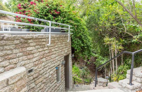 Hillside Home with Outdoor Oasis and Pool - Foto 47