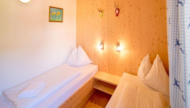 Chalet in Sankt Georgen on Ski Slopes - Foto 5, Habitación