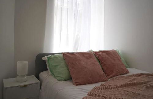 Falkirk City Centre Stylish Two-Bedrooms Apartment - Foto 16