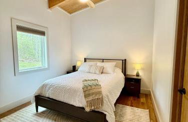 The Hollow House - Foto 28